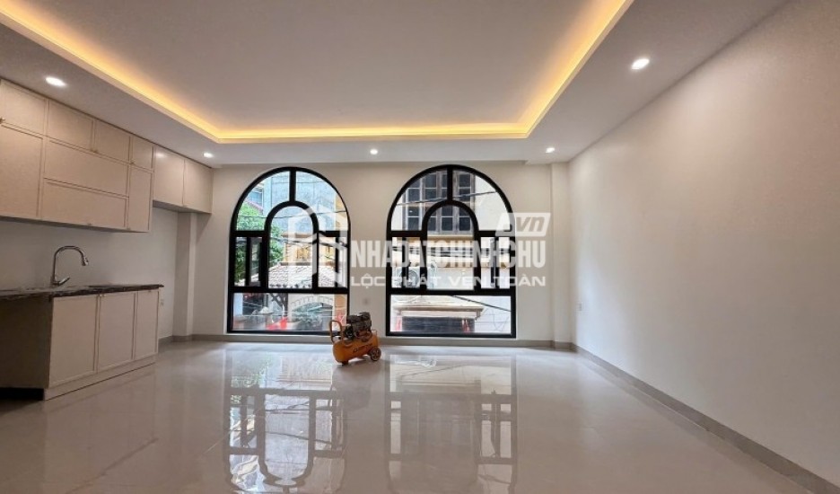 XUÂN ĐỈNH 40M2 6 TẦNG MT 5.7M - THANG MÁY - Ô TÔ VÀO NHÀ - NGÕ THÔNG - GẦN NGOẠI GIAO ĐOÀN